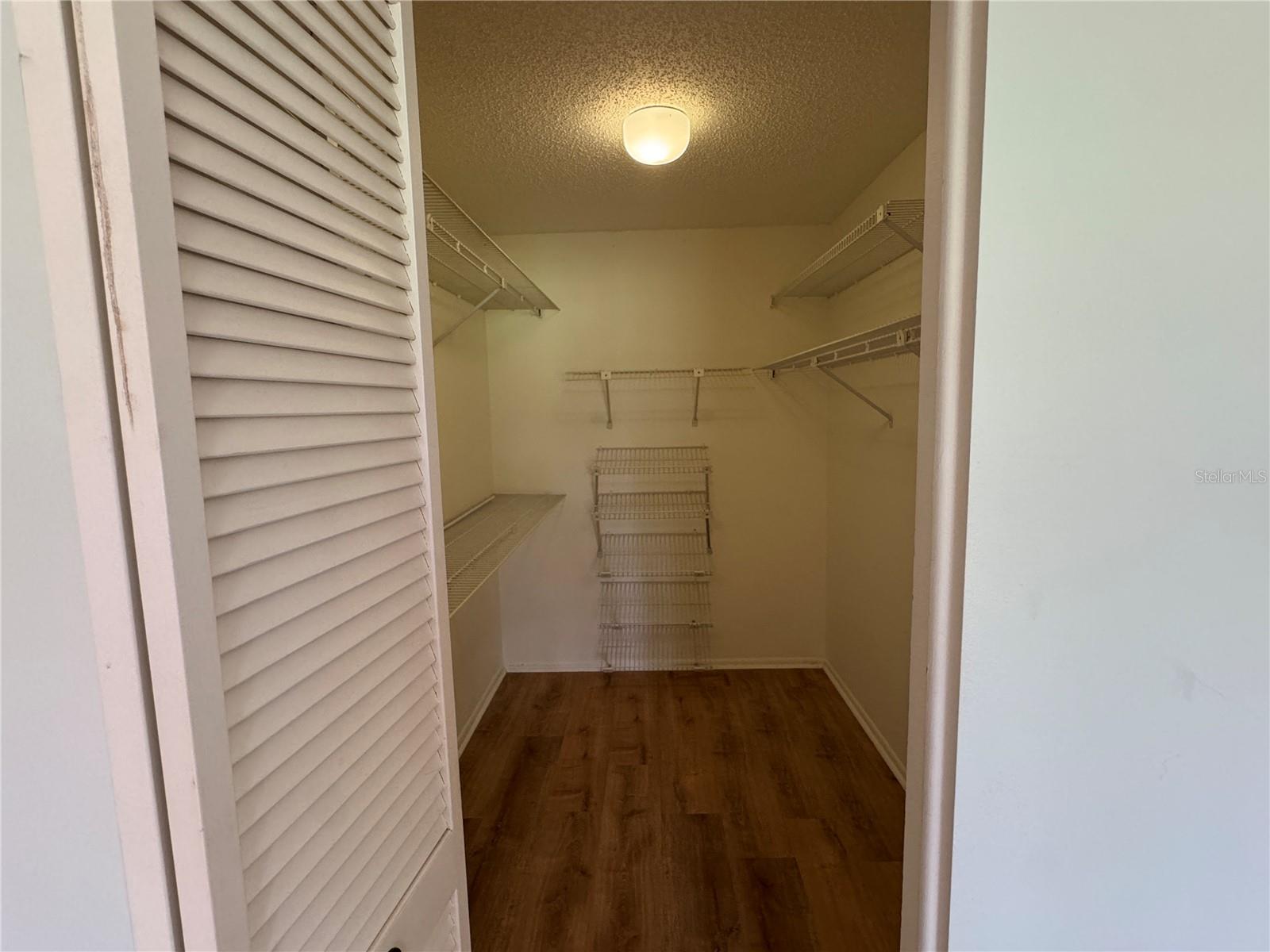 OAKHURST PH II - Residential Lease