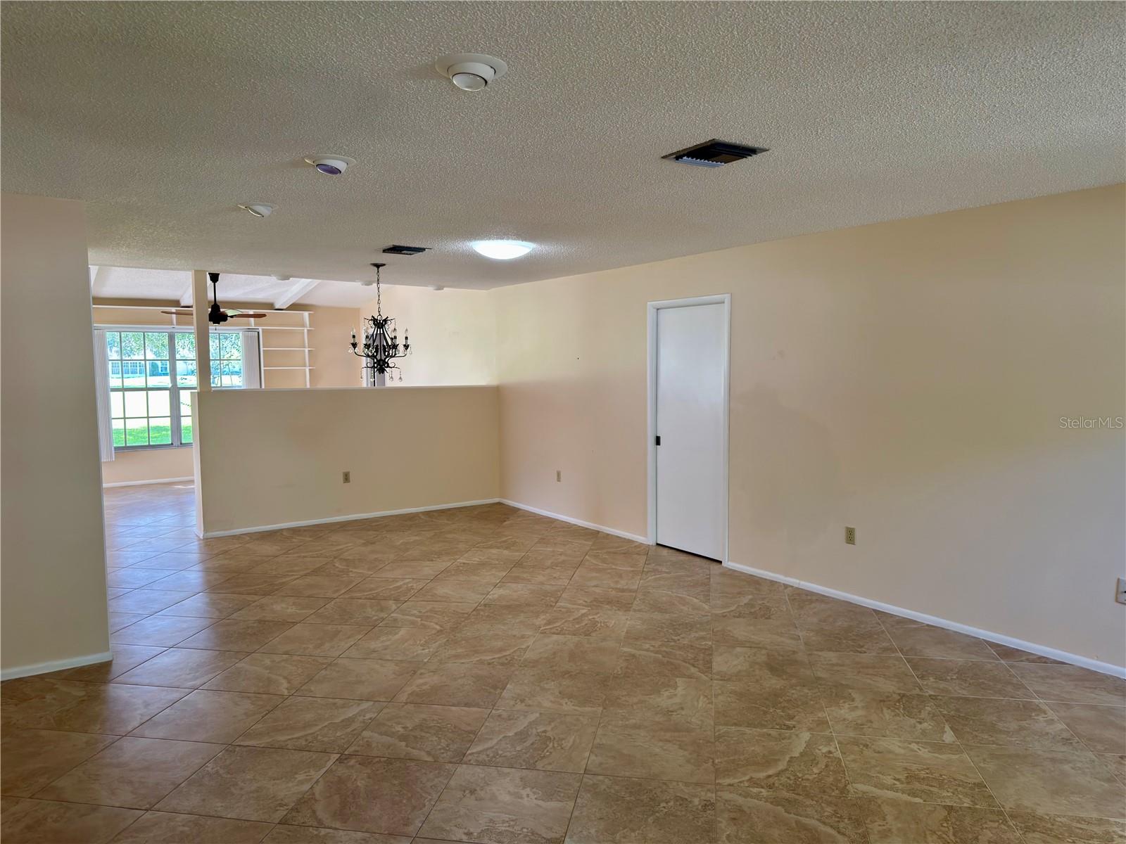 OAKHURST PH II - Residential Lease