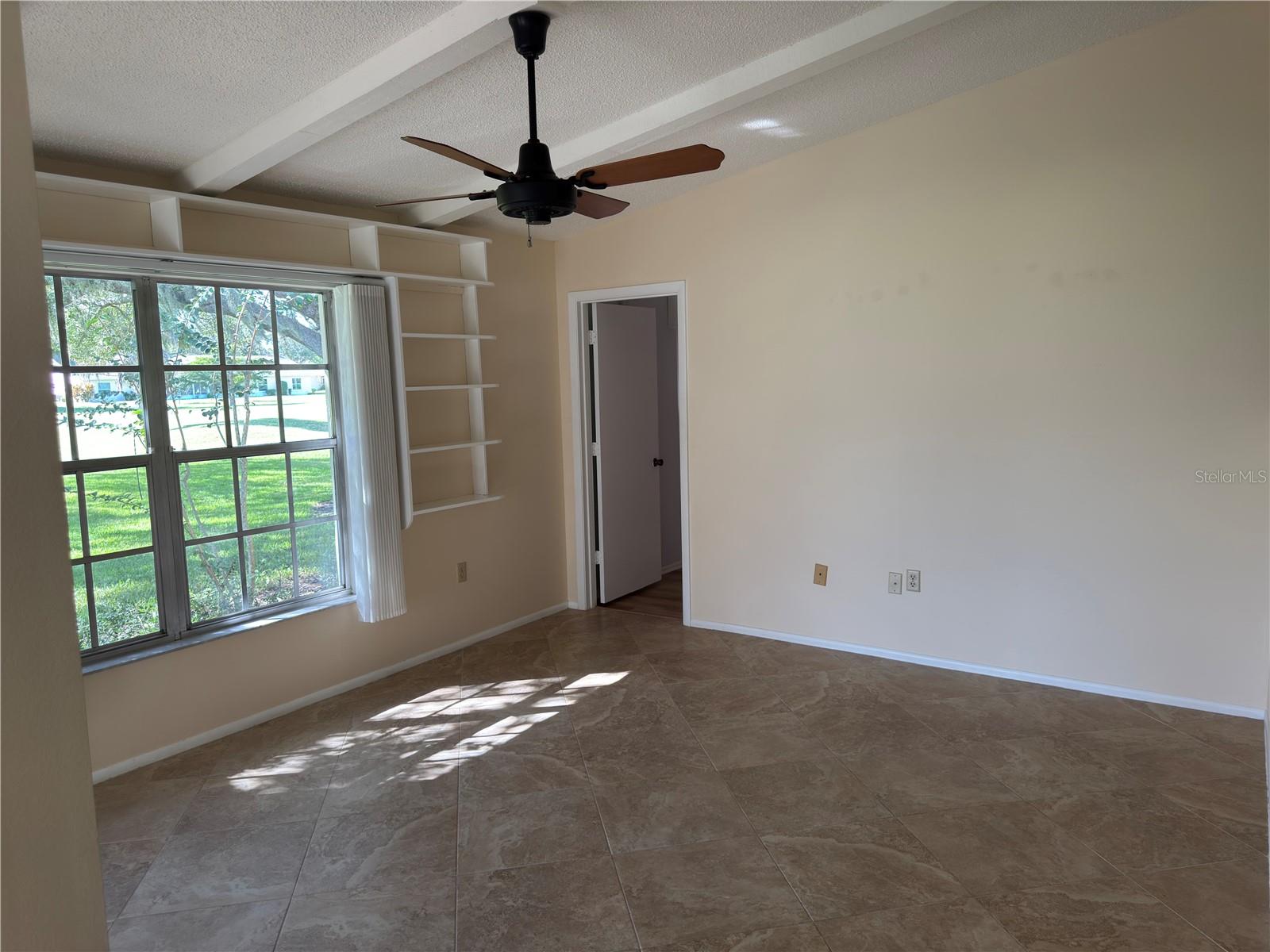 OAKHURST PH II - Residential Lease