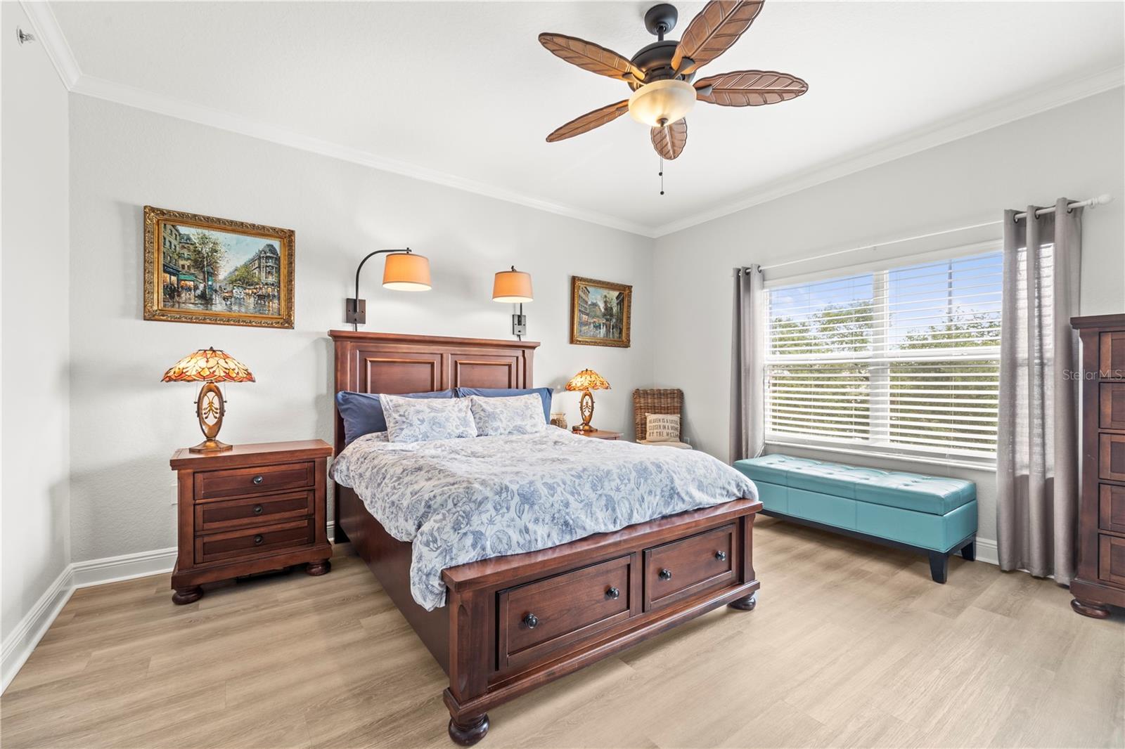 SNUG HARBOUR CONDO - Residential