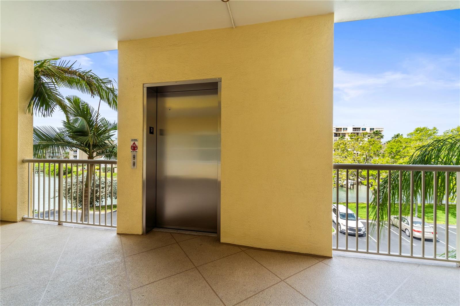 SNUG HARBOUR CONDO - Residential