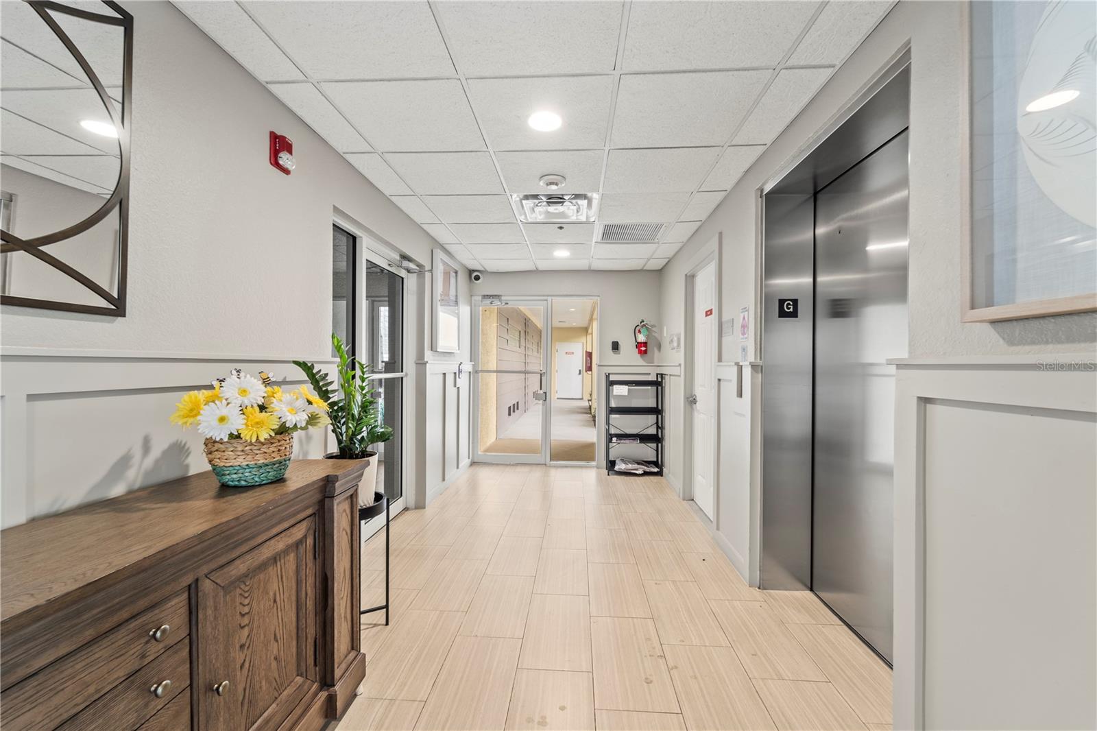 SNUG HARBOUR CONDO - Residential