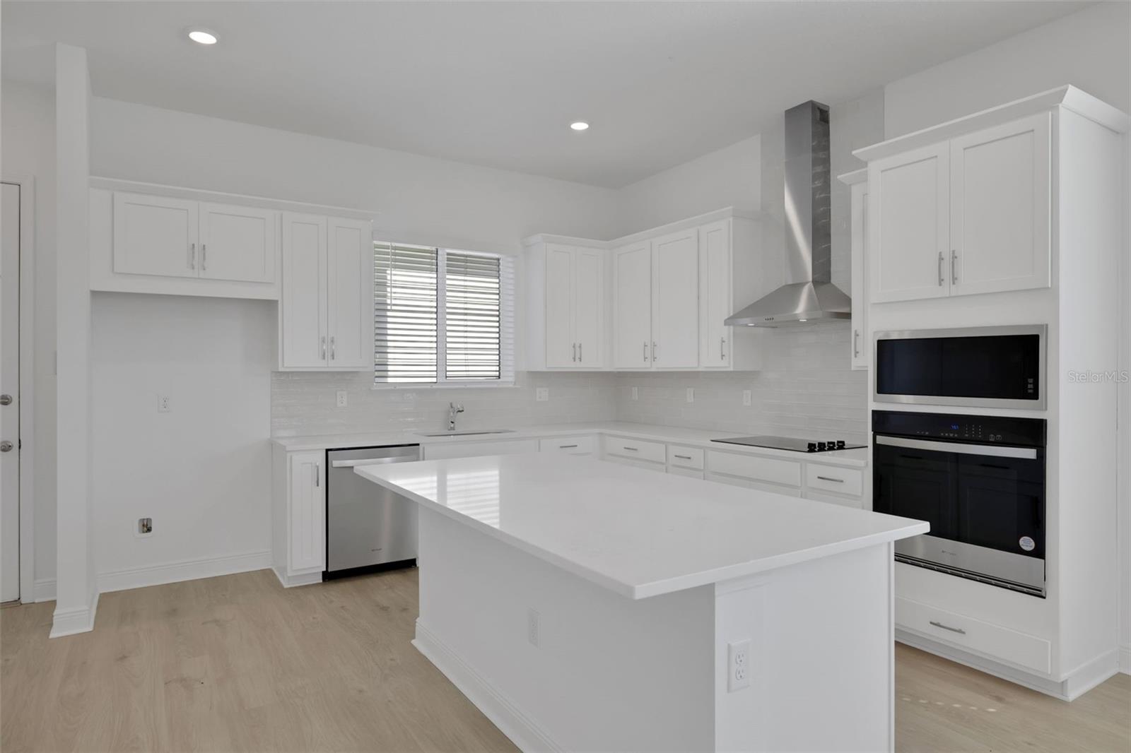 WESLYN PARK PH 2 - Residential