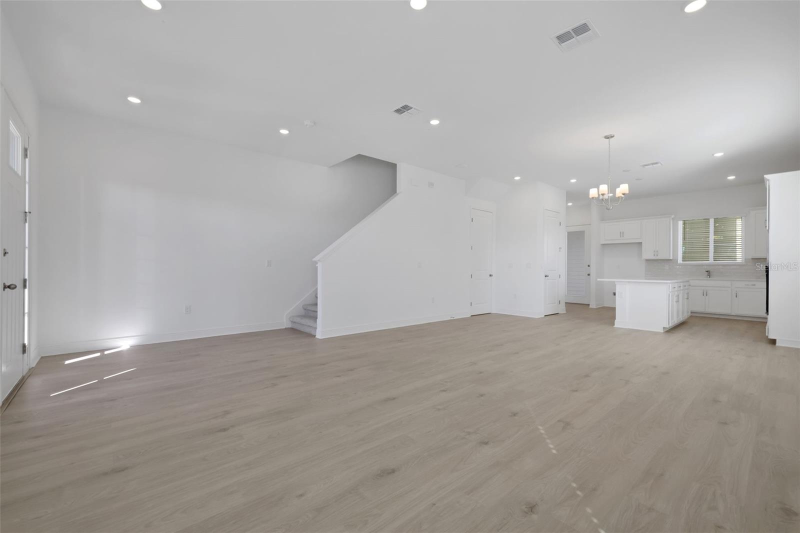 WESLYN PARK PH 2 - Residential