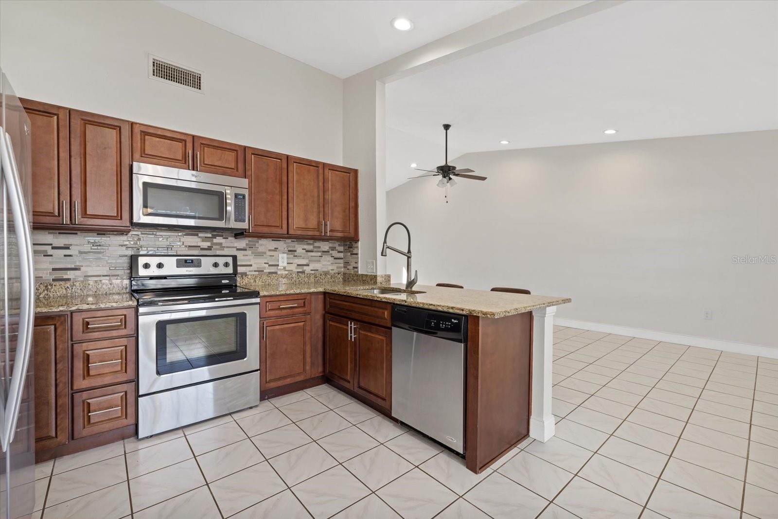 POINSETTIA PARK REV - Residential