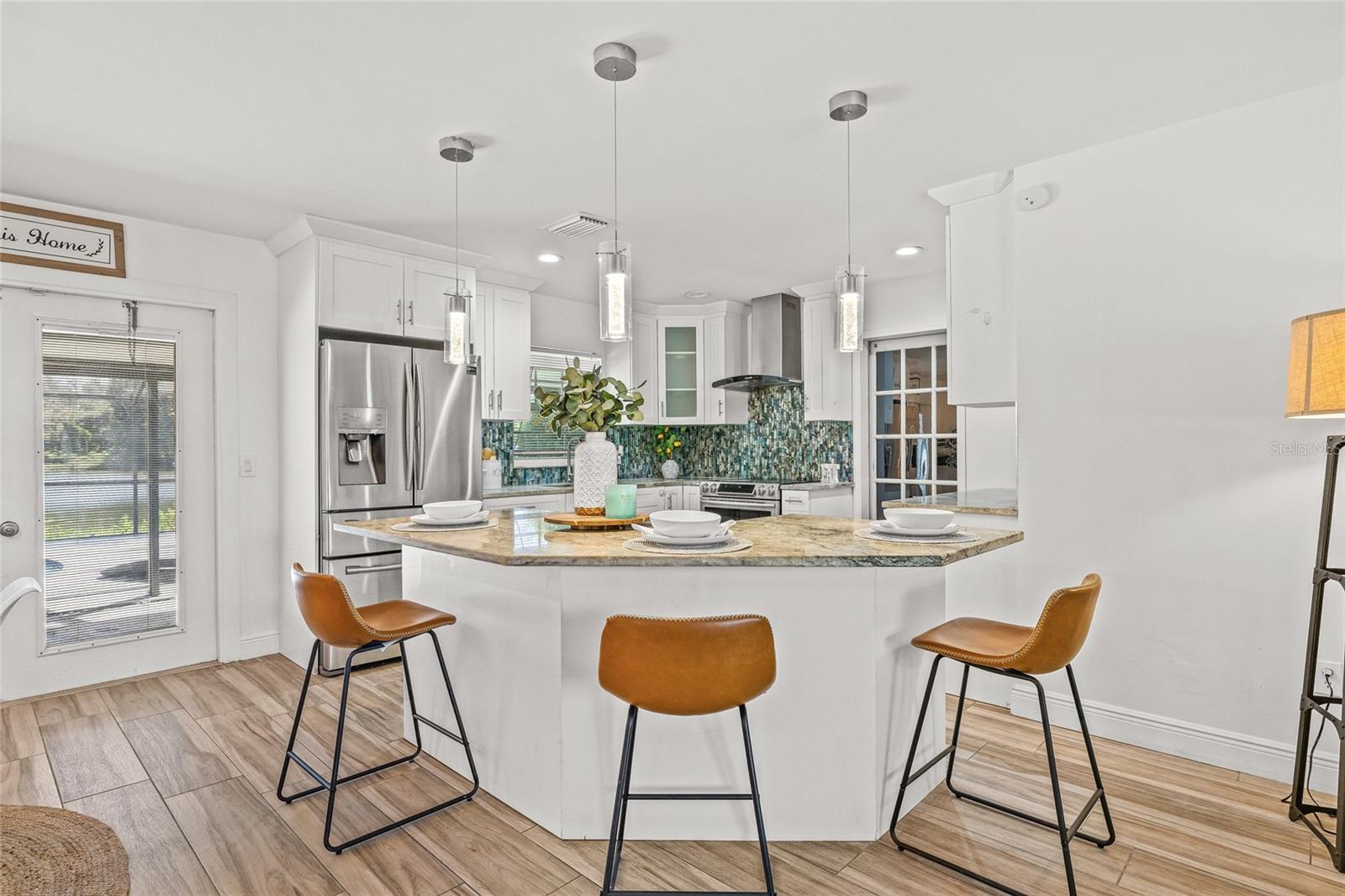 PRESIDENTIAL MANOR UNIT 2B - Residential