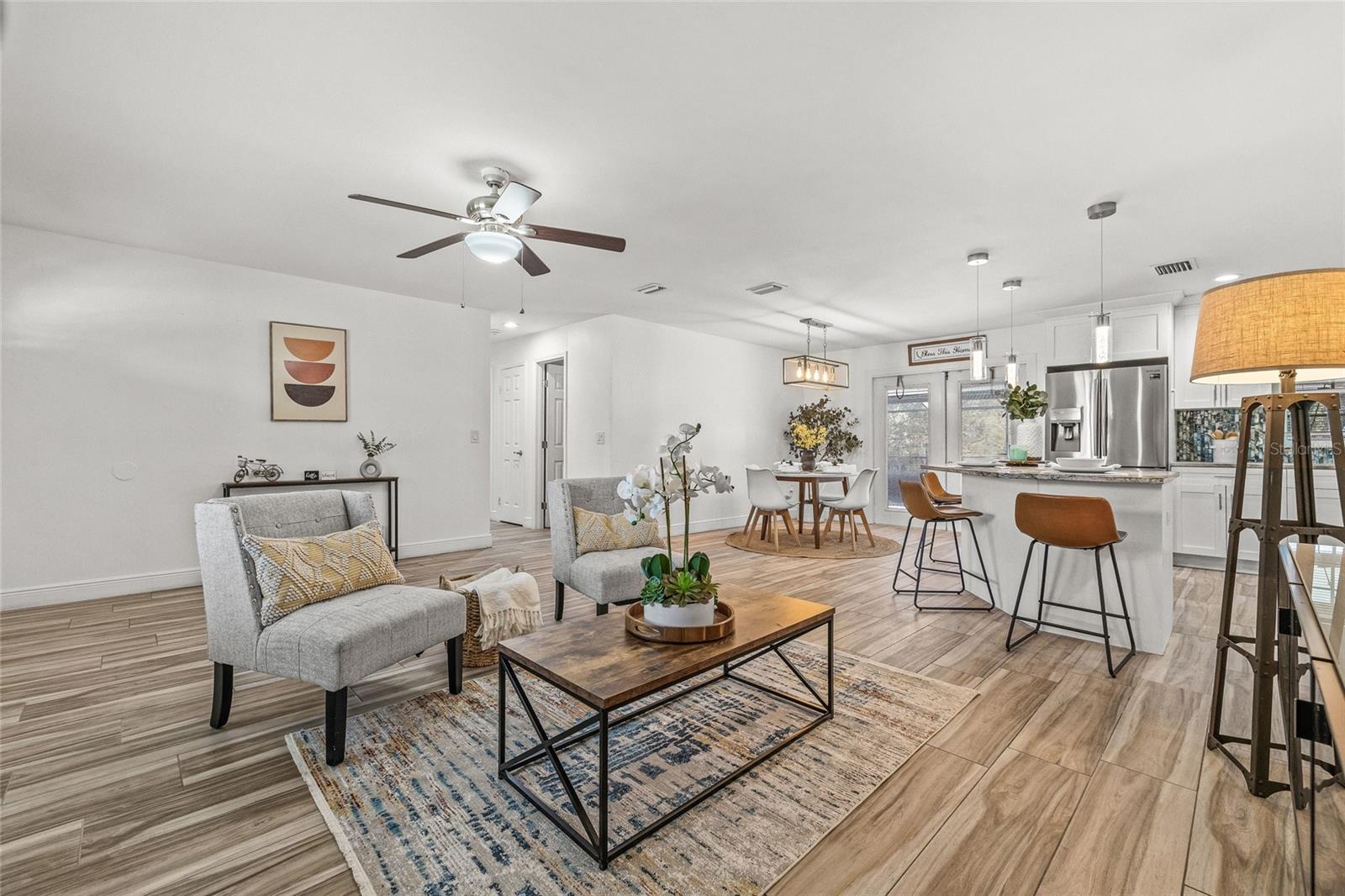 PRESIDENTIAL MANOR UNIT 2B - Residential