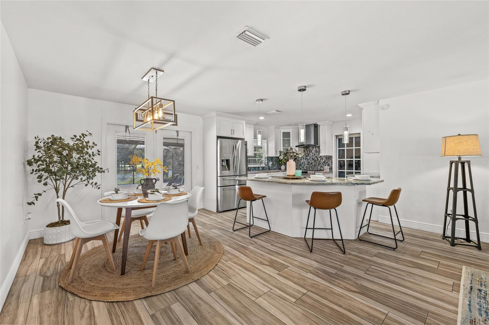 PRESIDENTIAL MANOR UNIT 2B - Residential