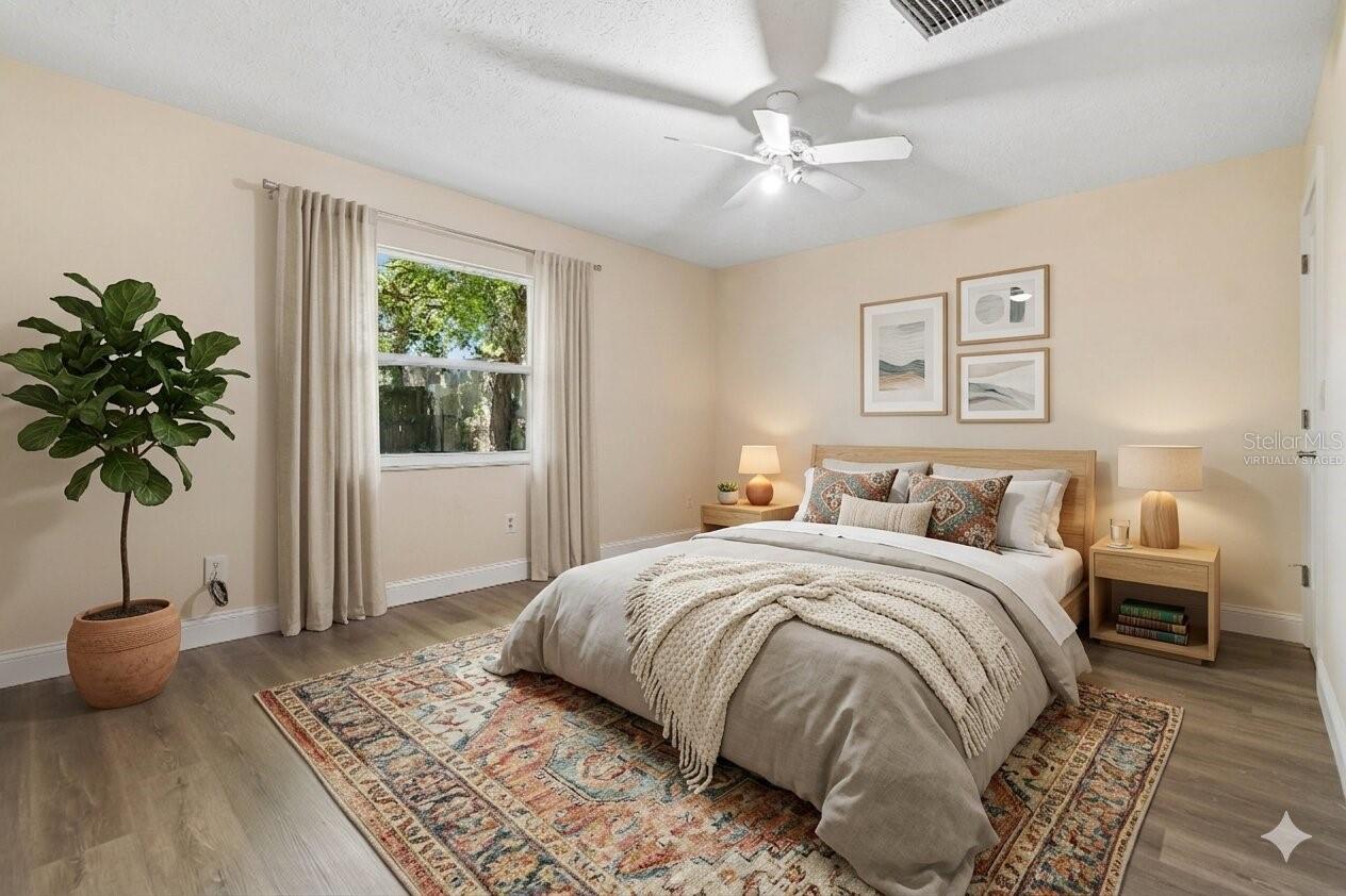 PRESIDENTIAL MANOR - Residential