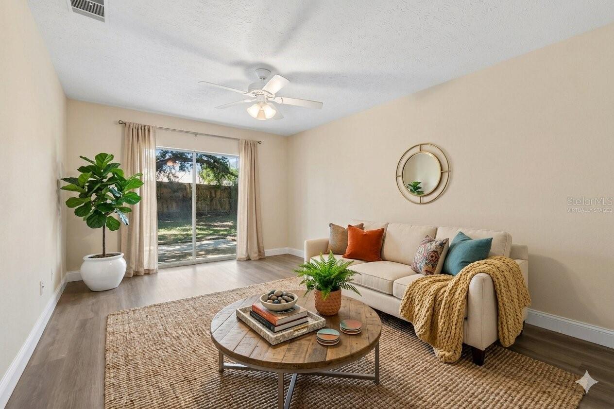 PRESIDENTIAL MANOR - Residential