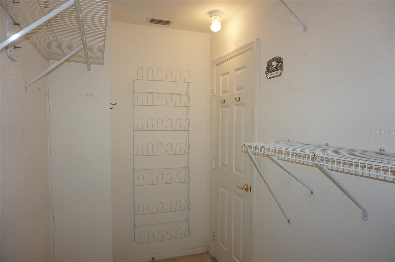 OAK RUN CRESCENT OAKS - Residential