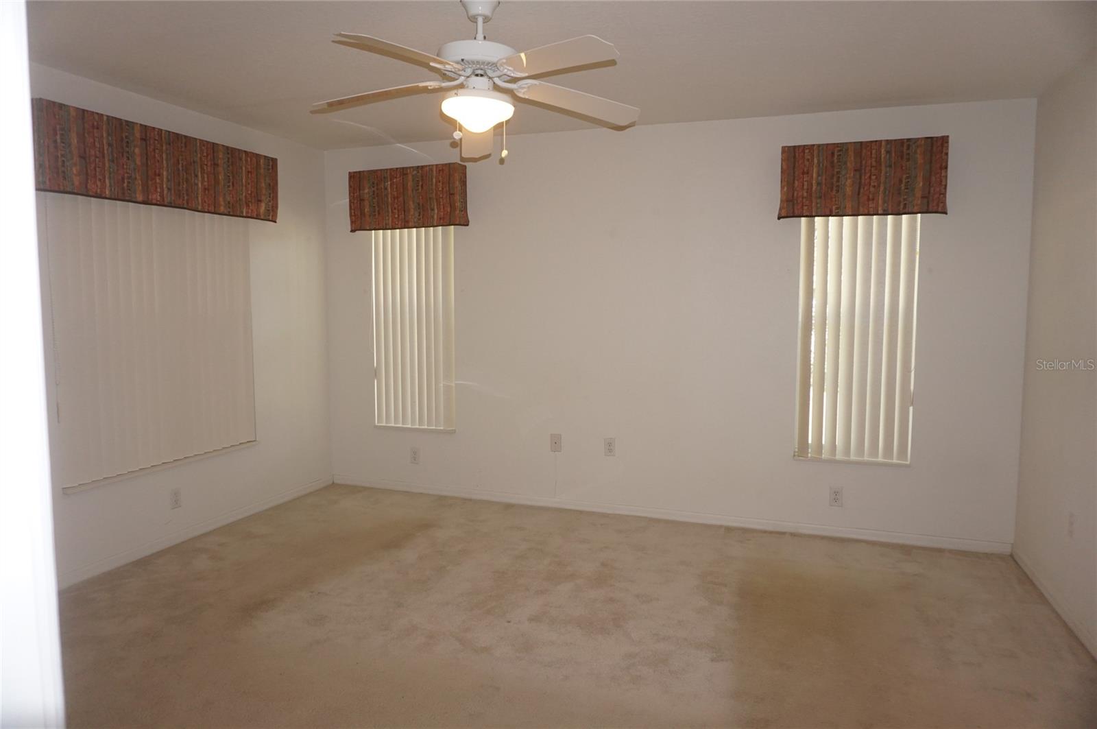 OAK RUN CRESCENT OAKS - Residential