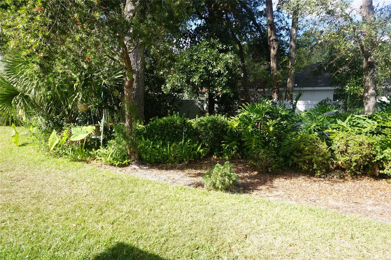 OAK RUN CRESCENT OAKS - Residential