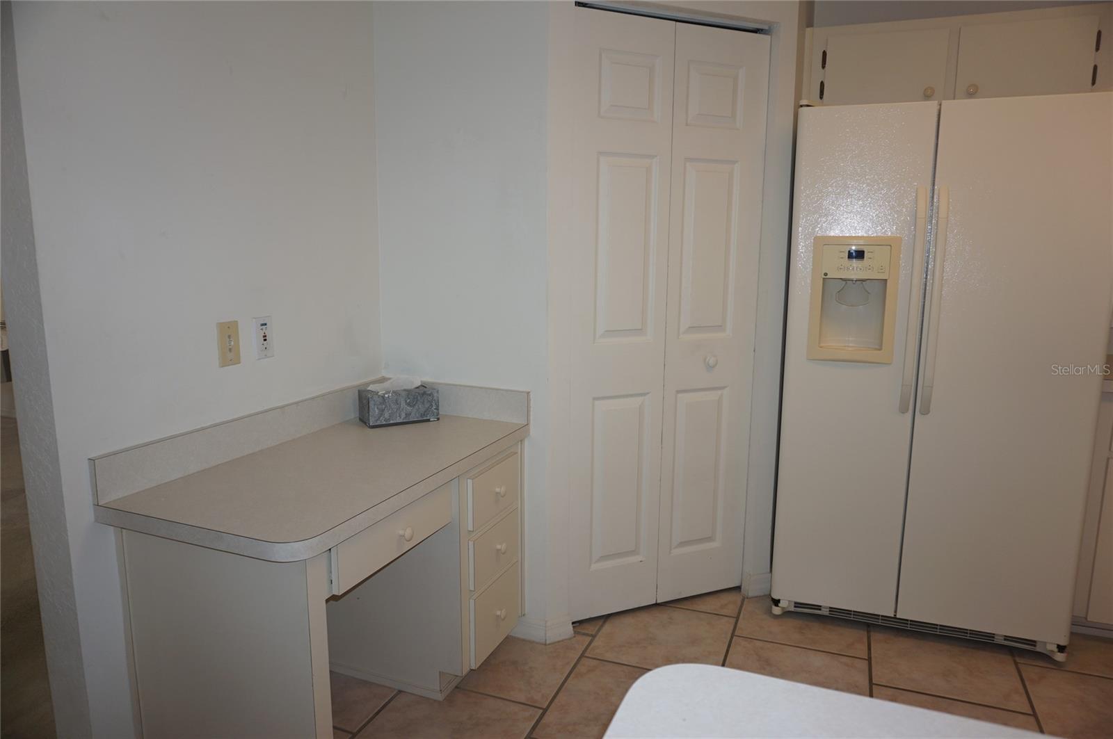 OAK RUN CRESCENT OAKS - Residential