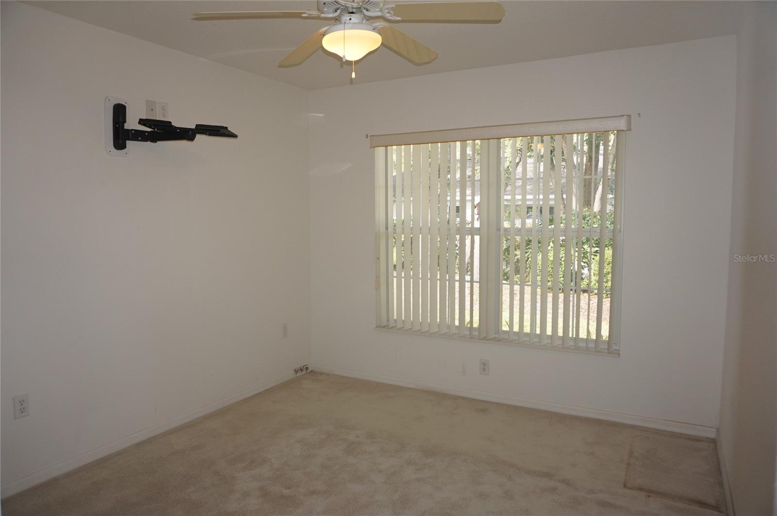 OAK RUN CRESCENT OAKS - Residential
