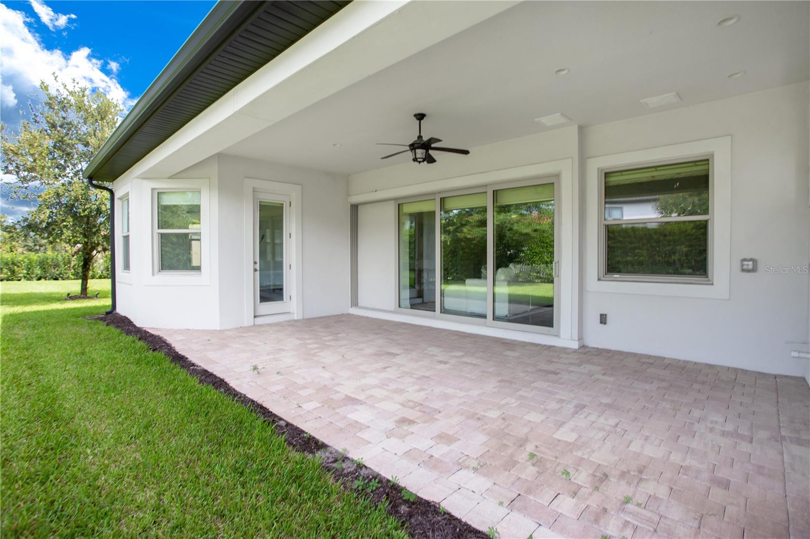 ROYAL CYPRESS PRESERVE-PH 3 - Residential