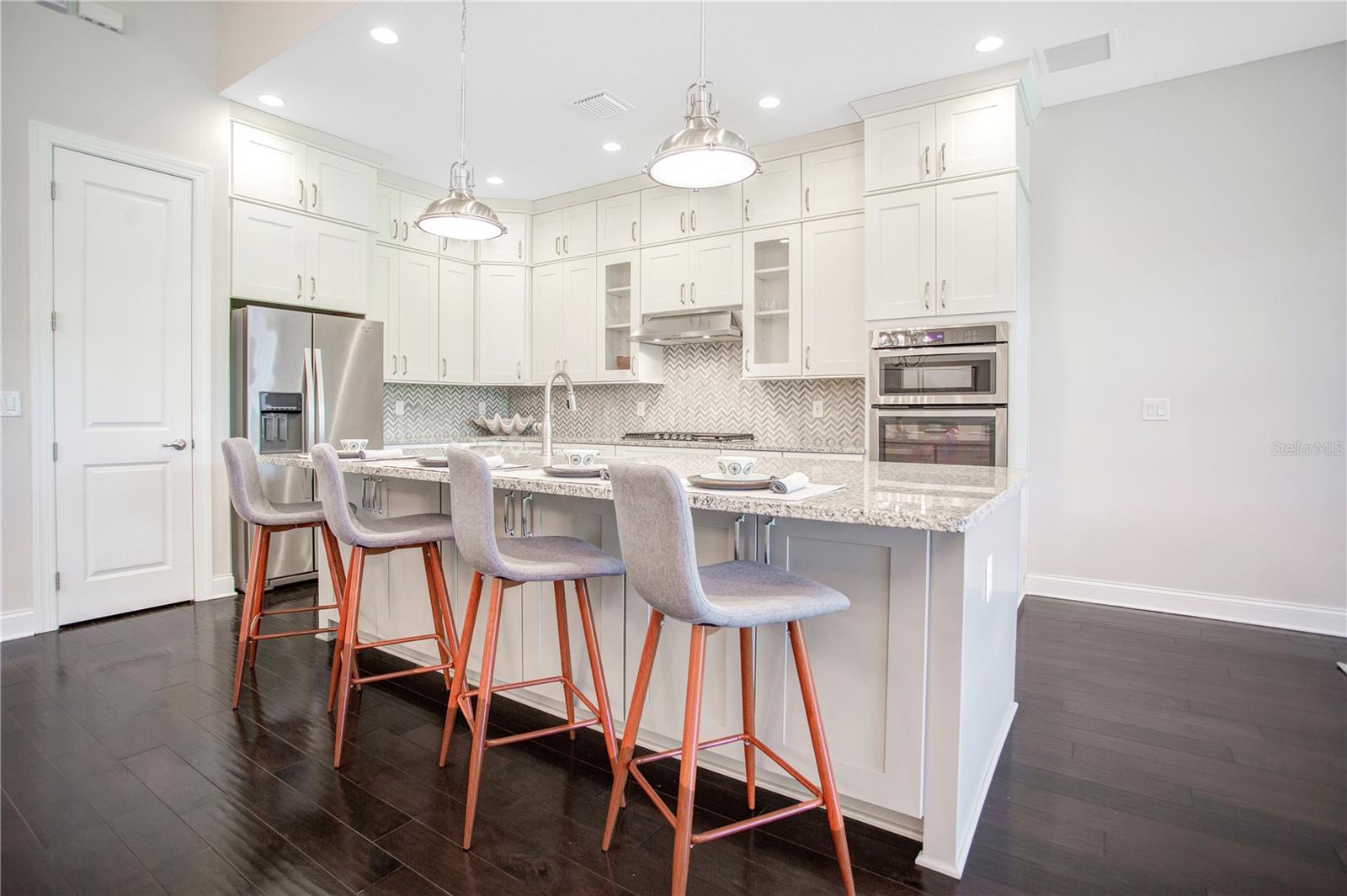 ROYAL CYPRESS PRESERVE-PH 3 - Residential