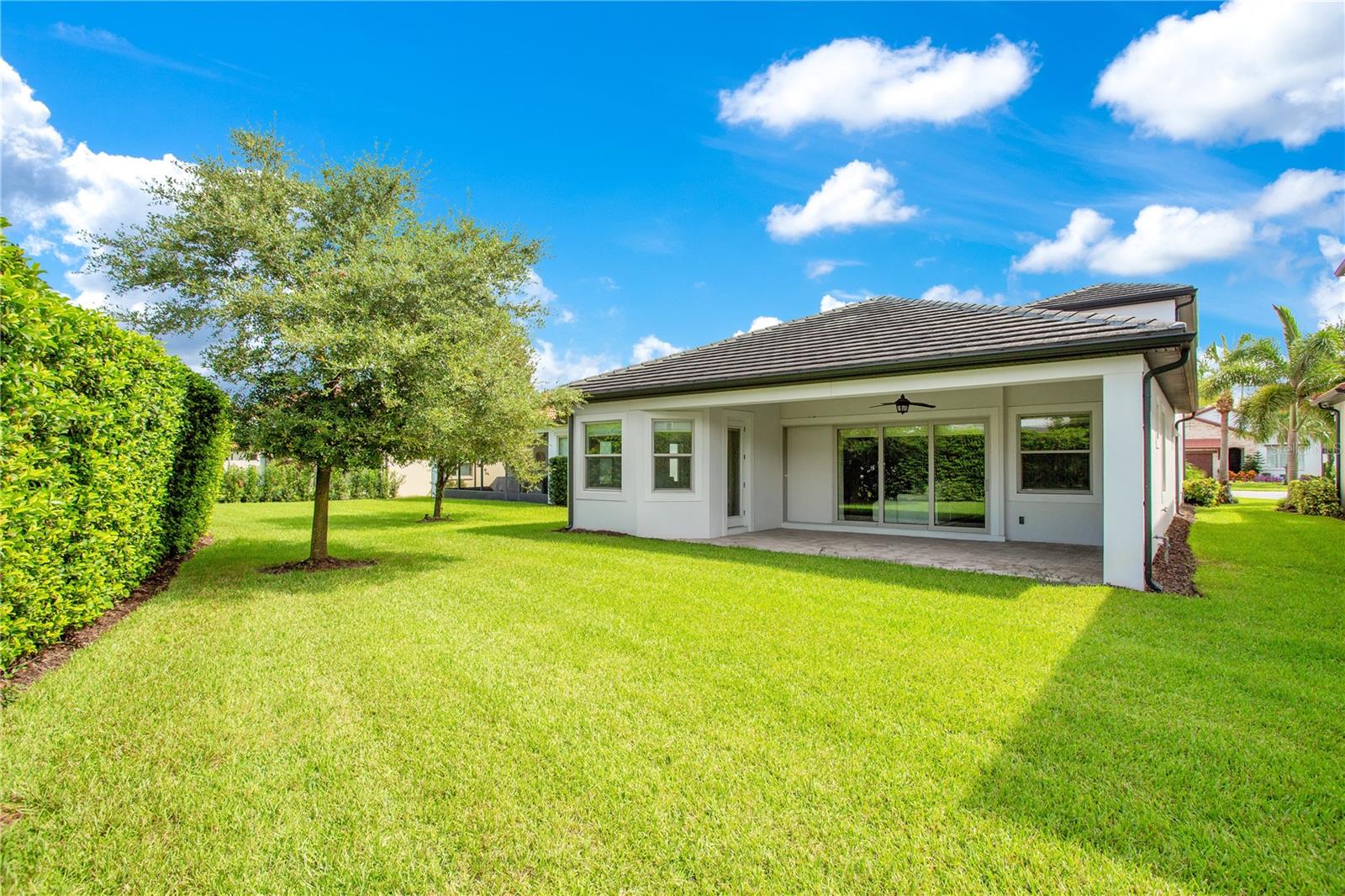 ROYAL CYPRESS PRESERVE-PH 3 - Residential