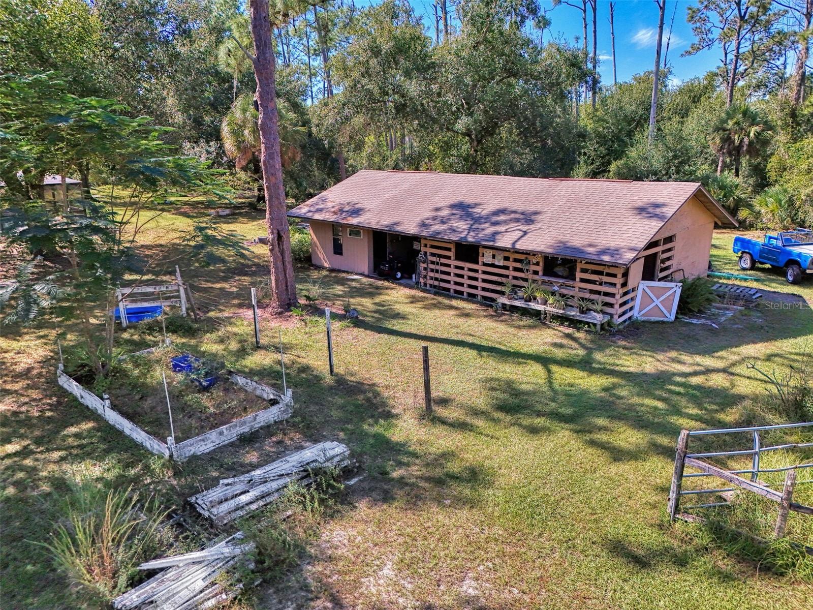 NORTH PORT CHARLOTTE ESTATES - Residential