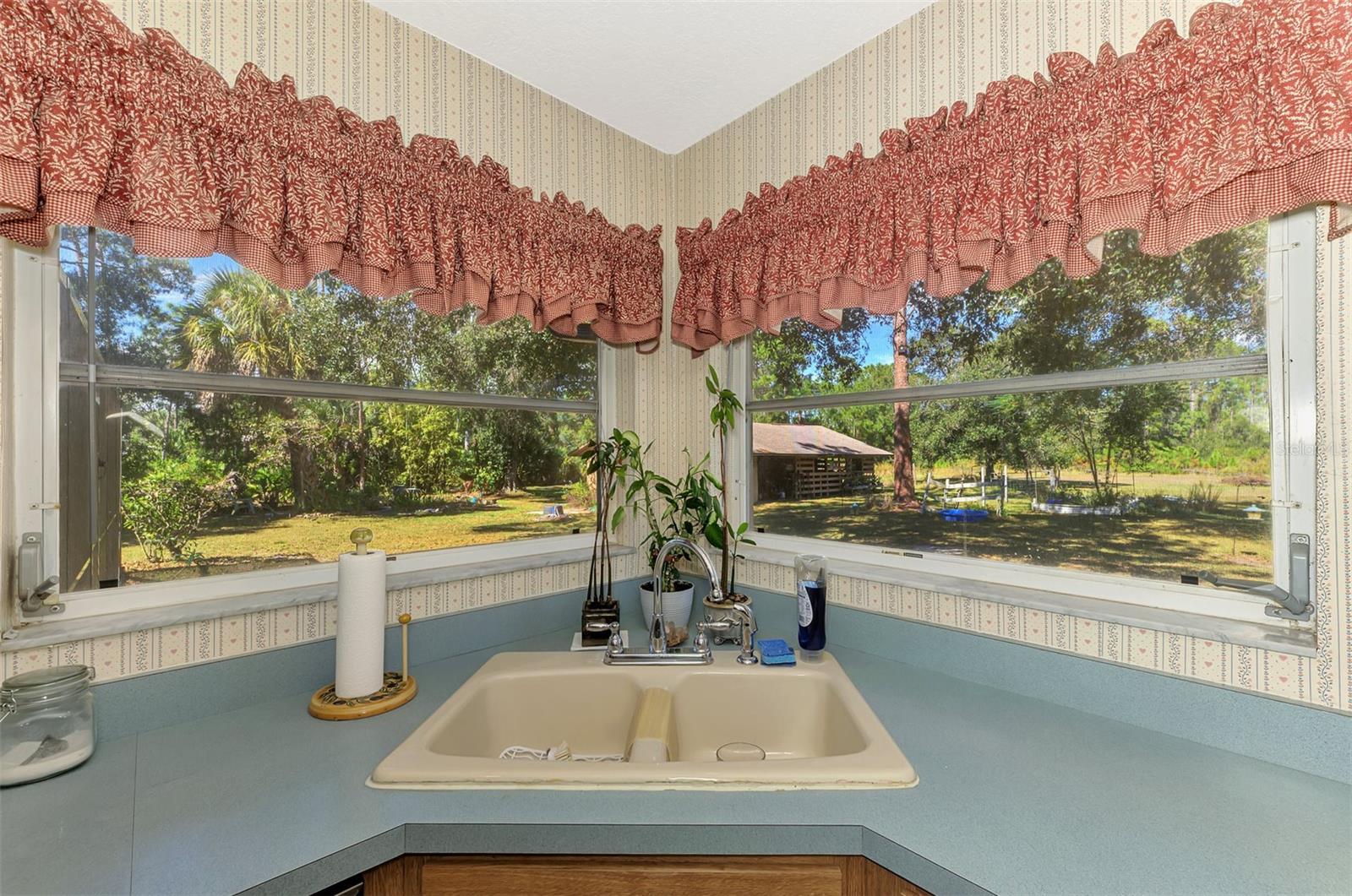 NORTH PORT CHARLOTTE ESTATES - Residential