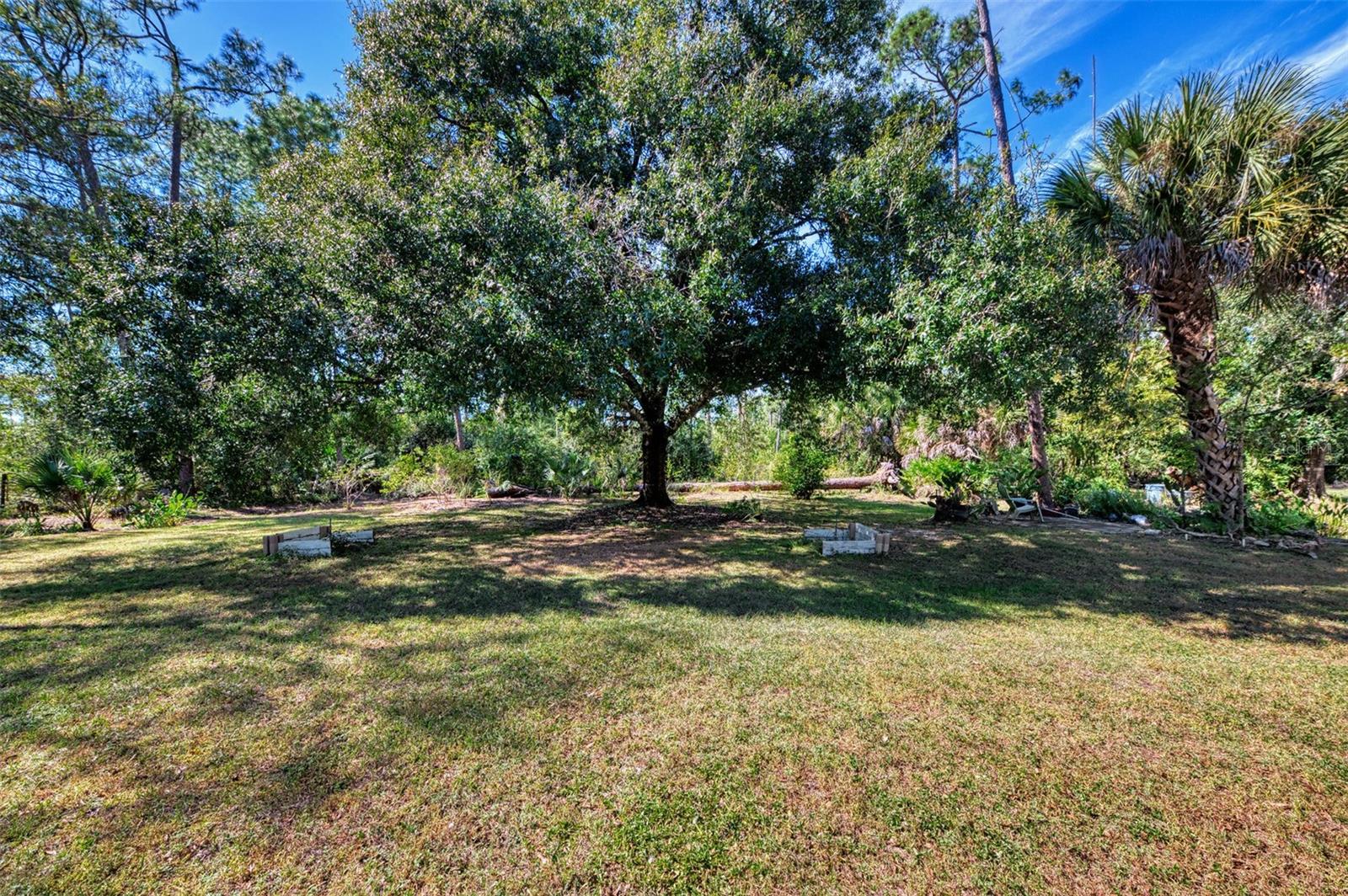 NORTH PORT CHARLOTTE ESTATES - Residential