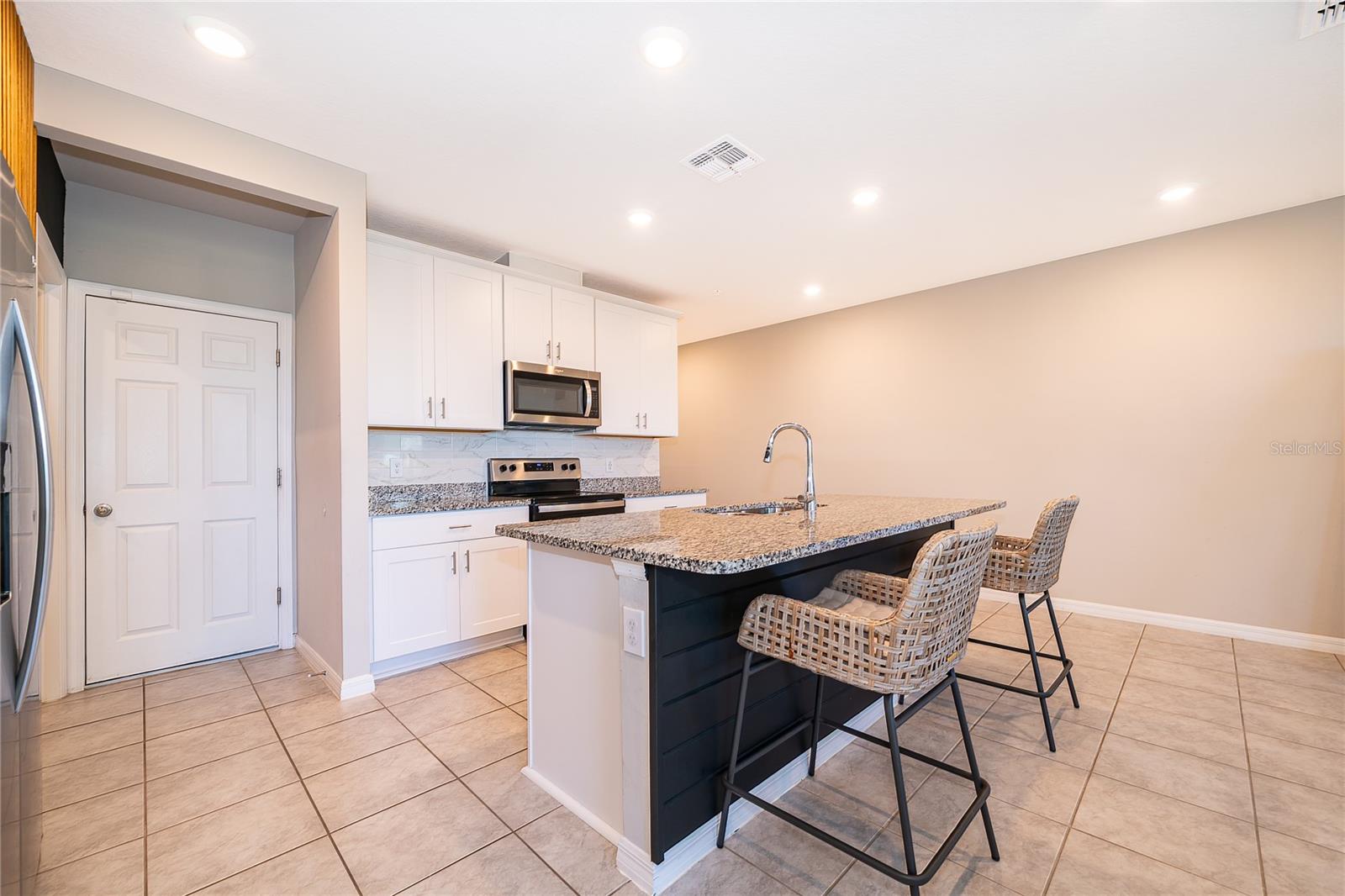 GREENS/FRST LAKE PH 1 - Residential