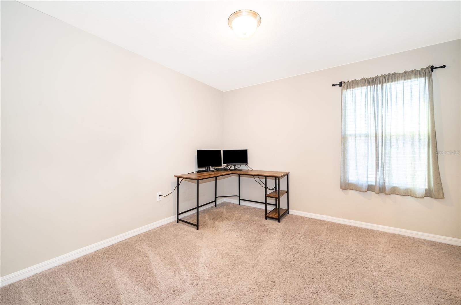 GREENS/FRST LAKE PH 1 - Residential