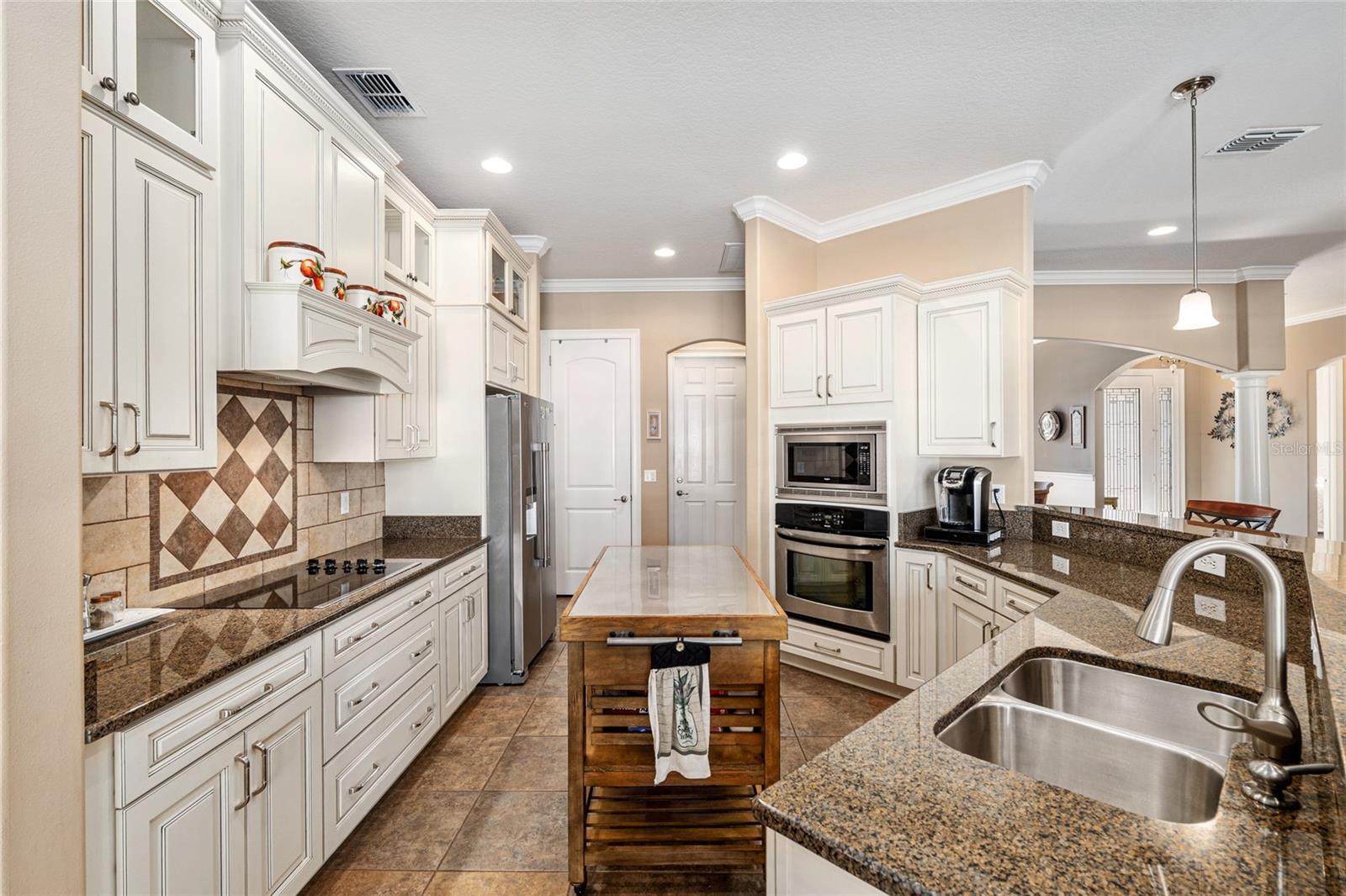 EVERGREEN ESTATES - Residential