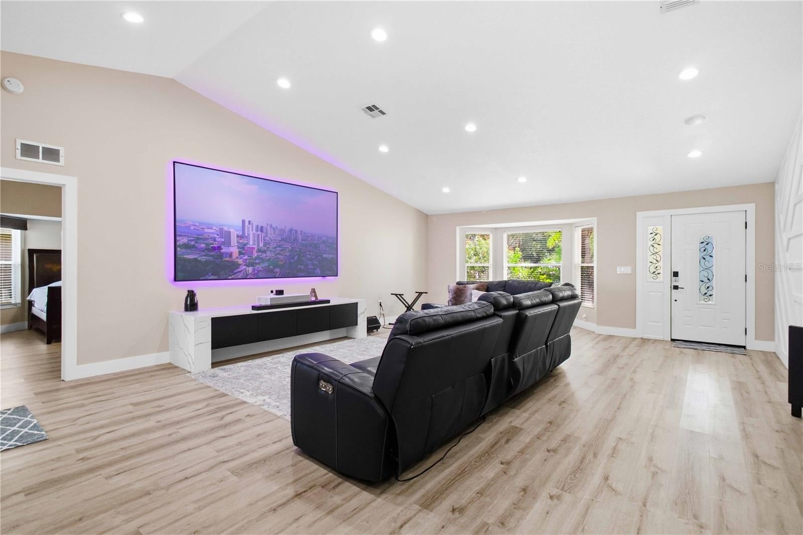 5833 CARRIAGE DRIVE