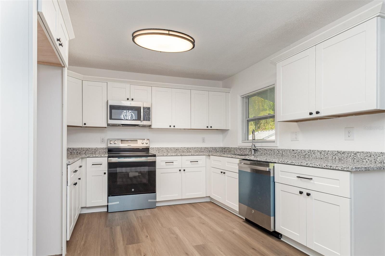 BRADFORD HEIGHTS - Residential