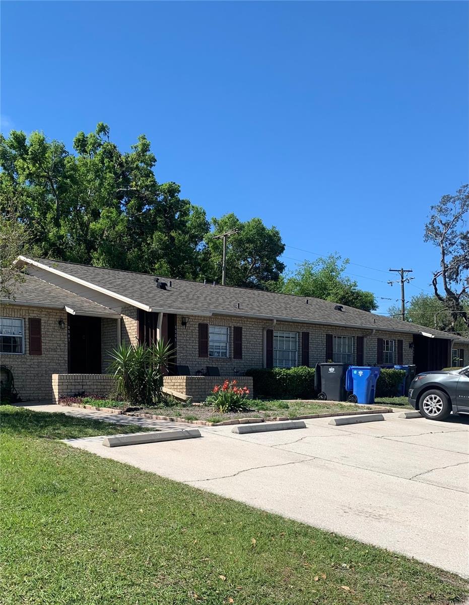 9501 LAKE PARK DRIVE 9501