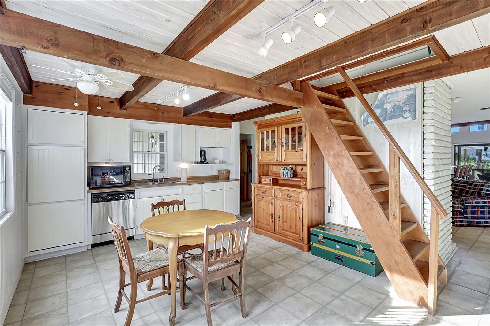 HIDDEN RIVER REP - Residential