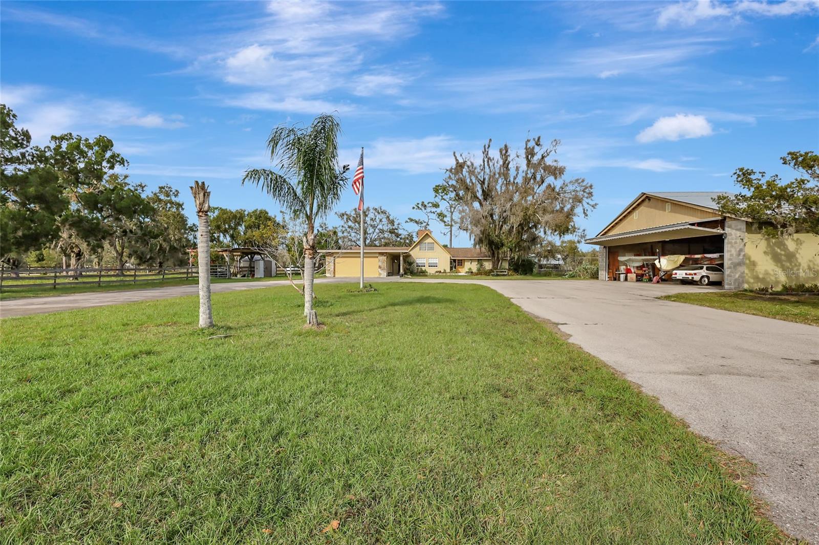 HIDDEN RIVER REP - Residential