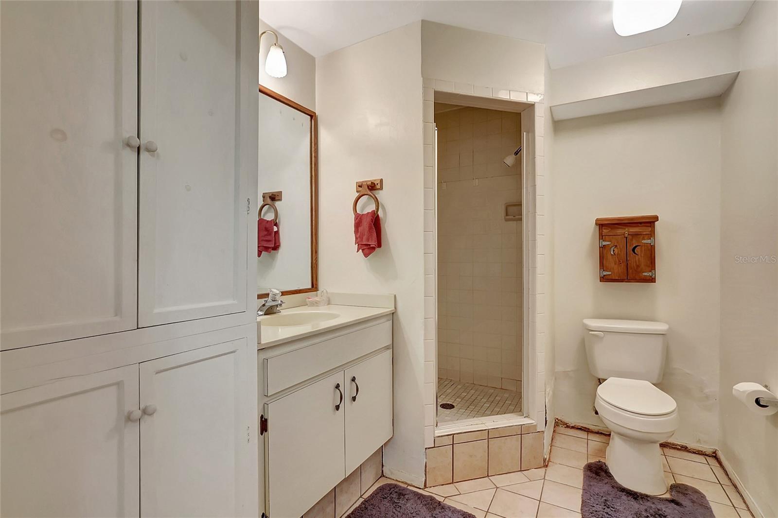 HIDDEN RIVER REP - Residential