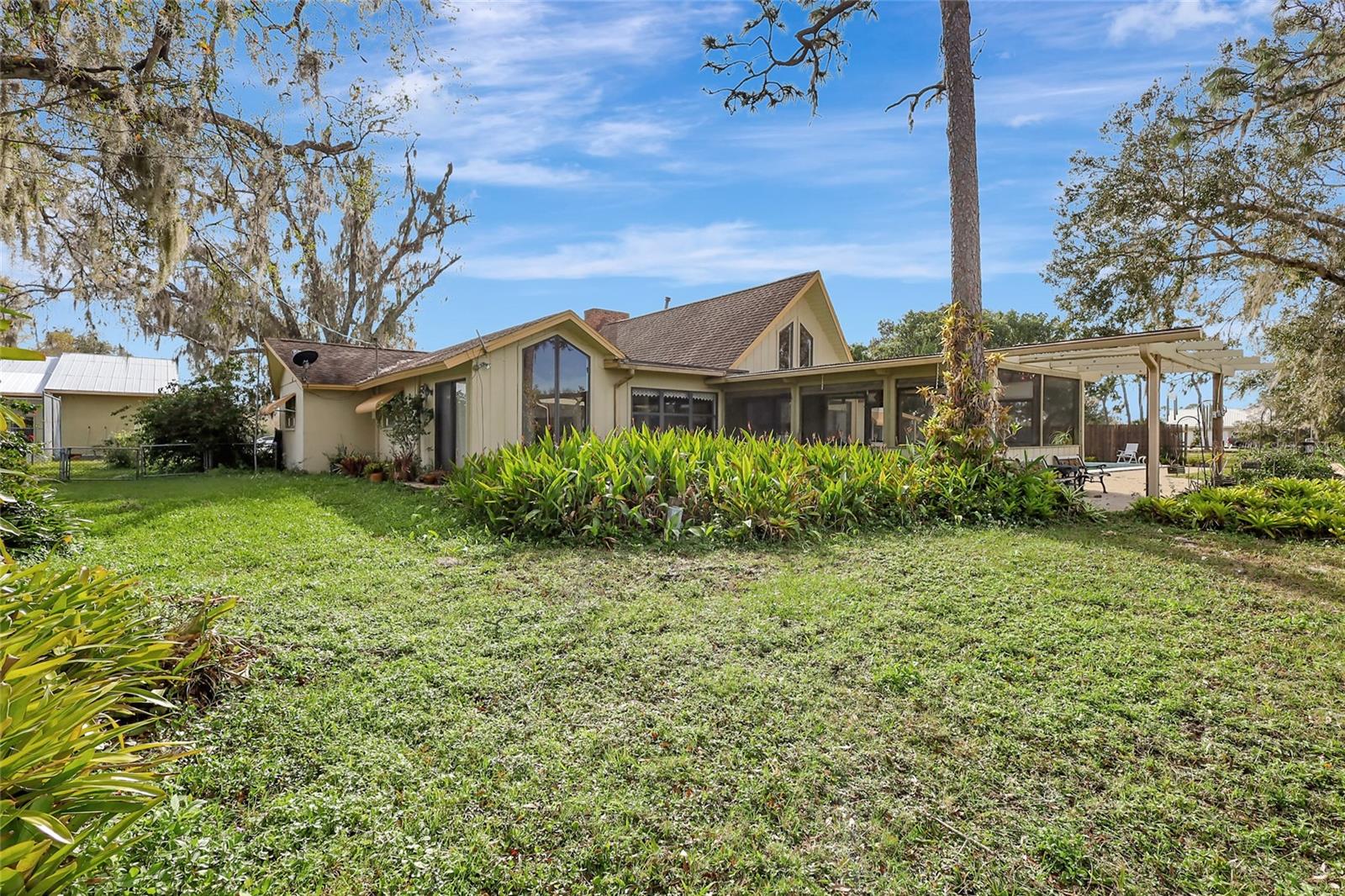 HIDDEN RIVER REP - Residential