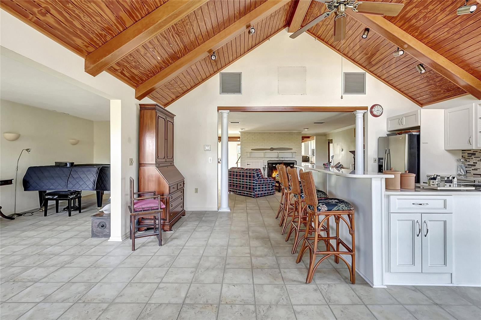 HIDDEN RIVER REP - Residential