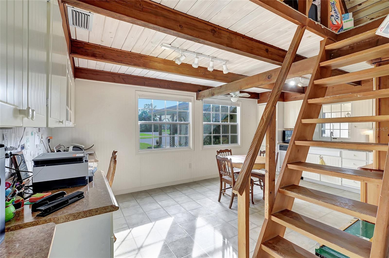 HIDDEN RIVER REP - Residential