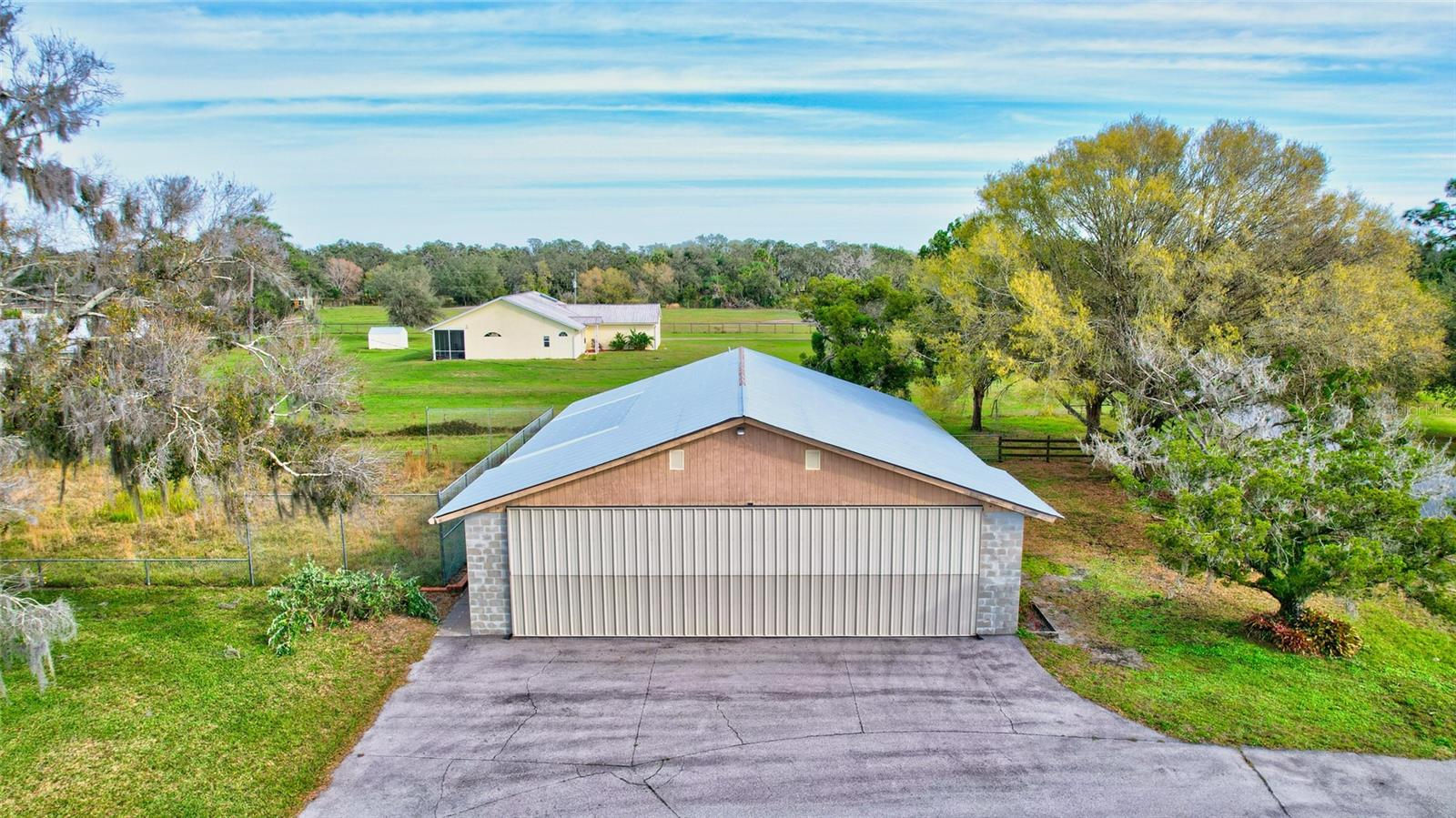 HIDDEN RIVER REP - Residential