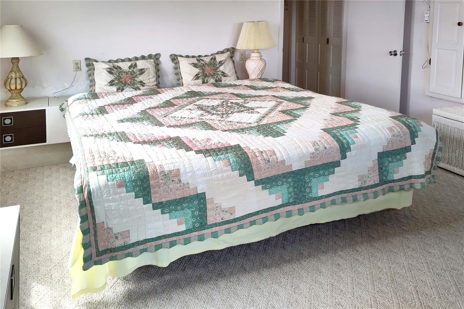 HIDDEN RIVER REP - Residential