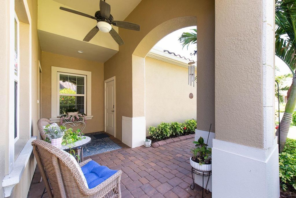 Photo of 1503 Calle Grand Street, Bradenton, FL 34209 (MLS # A4688545)