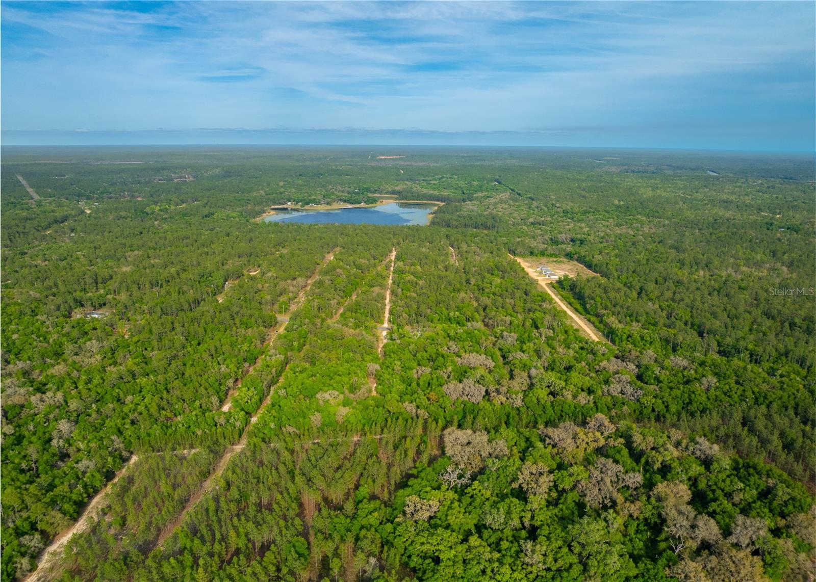 WEST LAKE FOREST - Land