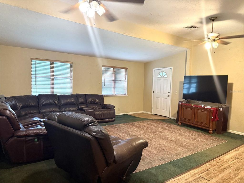 Photo of 1000 SW 15th Street, Okeechobee, FL 34974 (MLS # OK225726)
