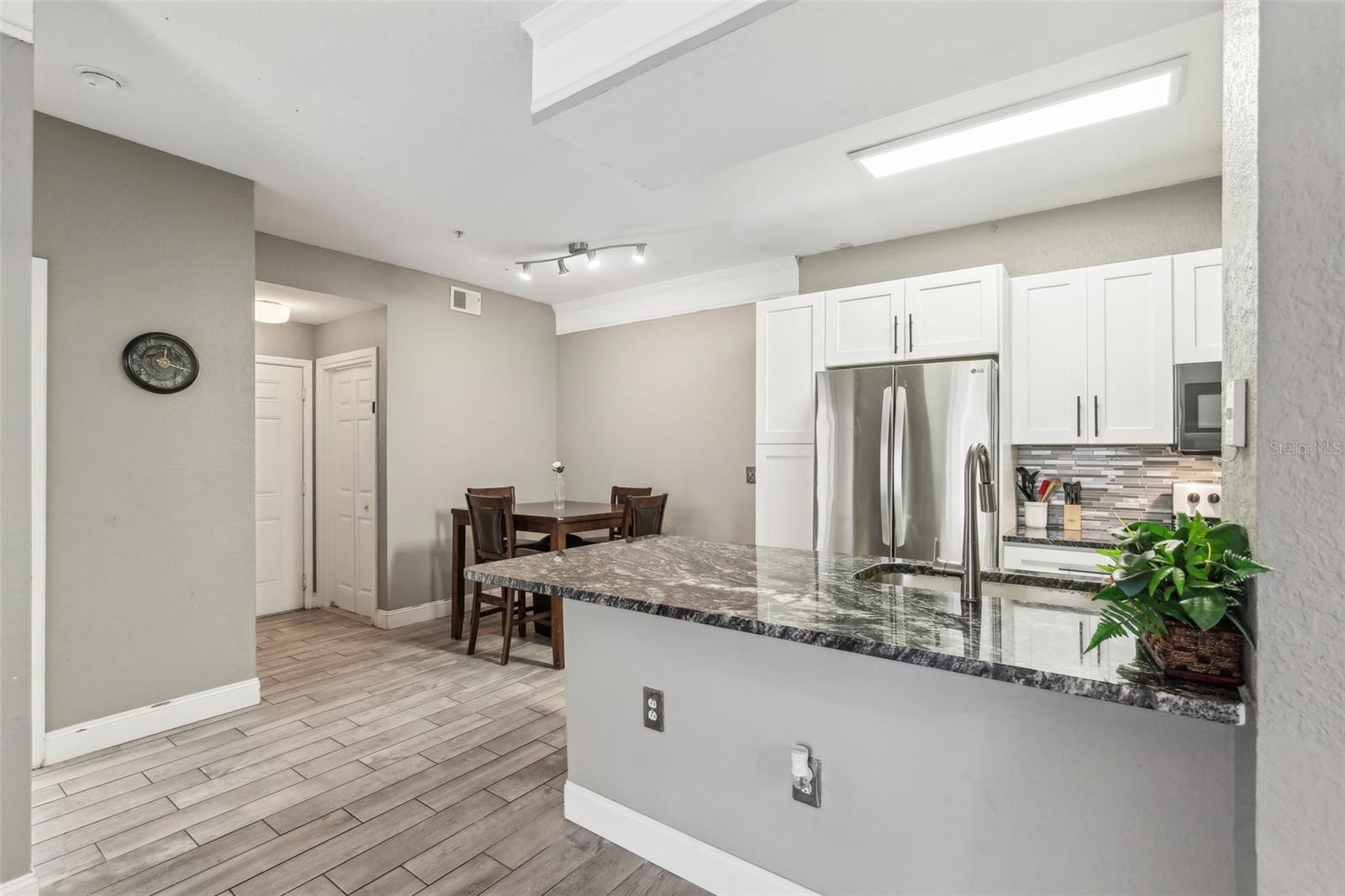 JADE AT TAMPA PALMS A CONDOMIN - Residential