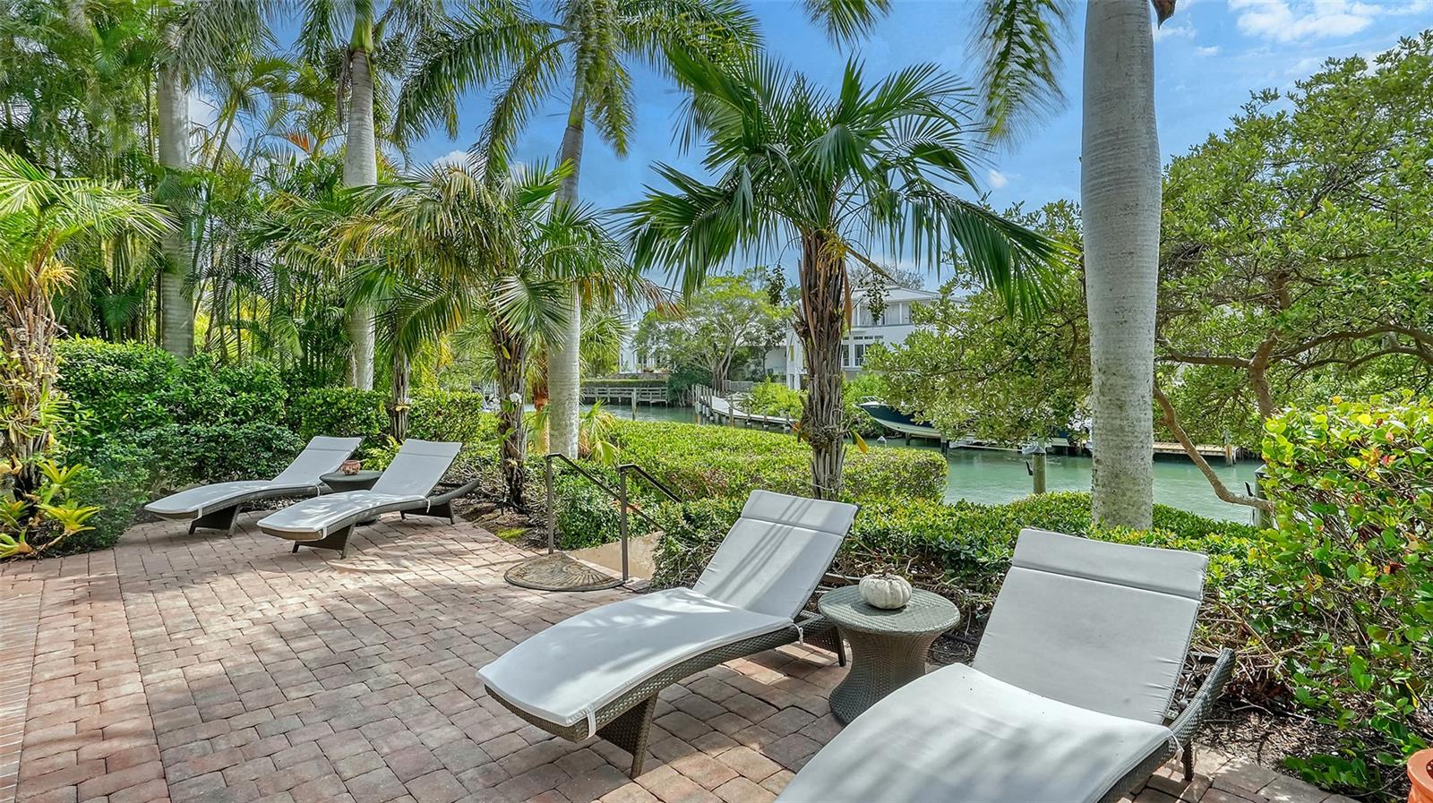 QUEENS HARBOUR - Residential