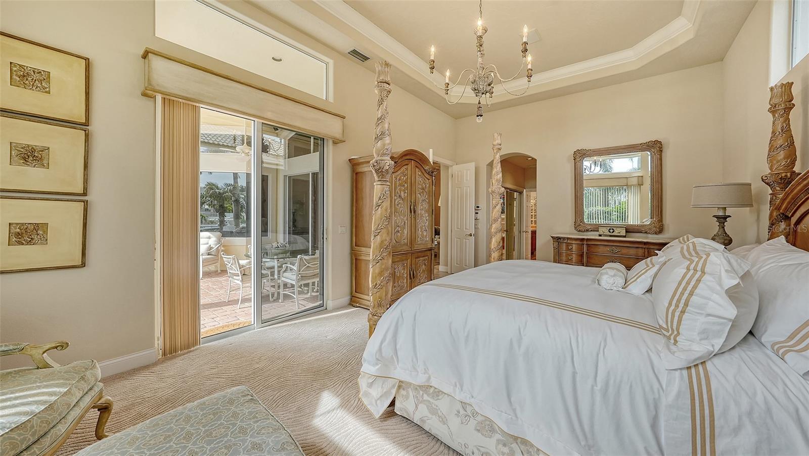 QUEENS HARBOUR - Residential