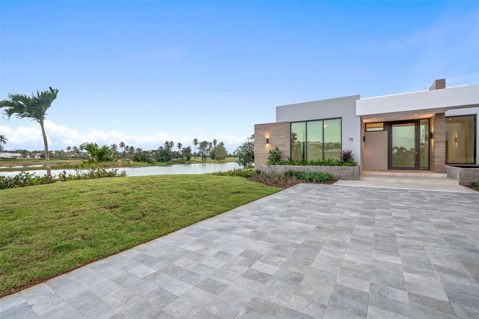 15 THE ISLES AT DORADO BEACH