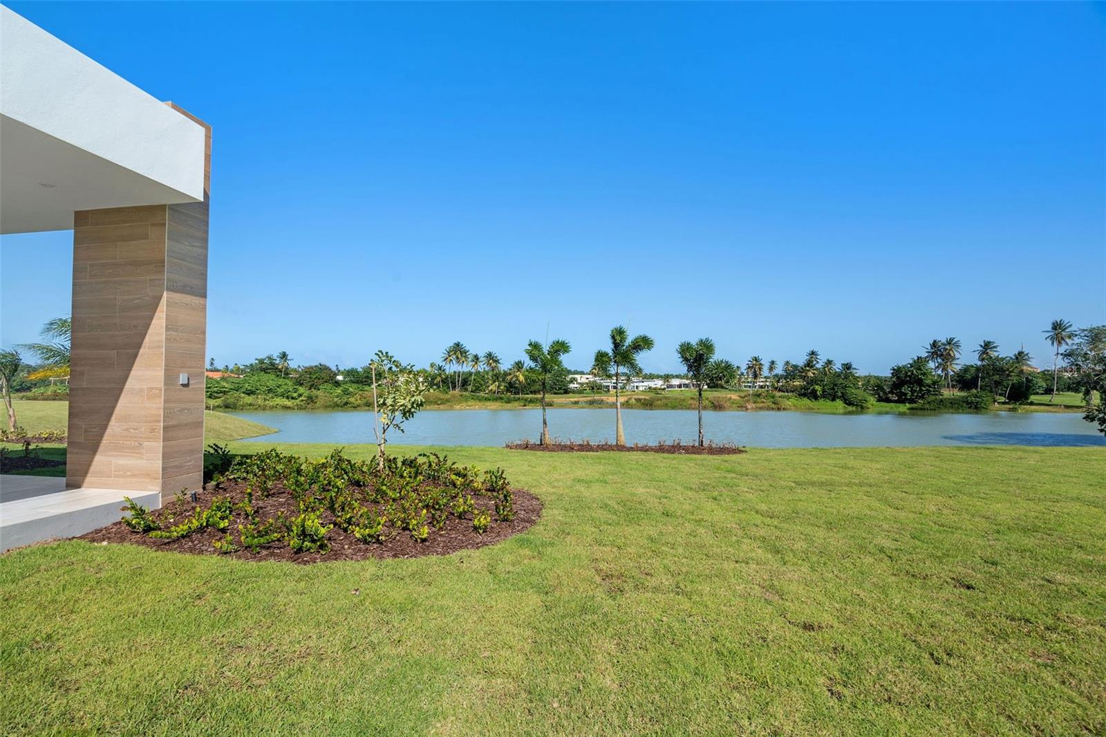 15 THE ISLES AT DORADO BEACH