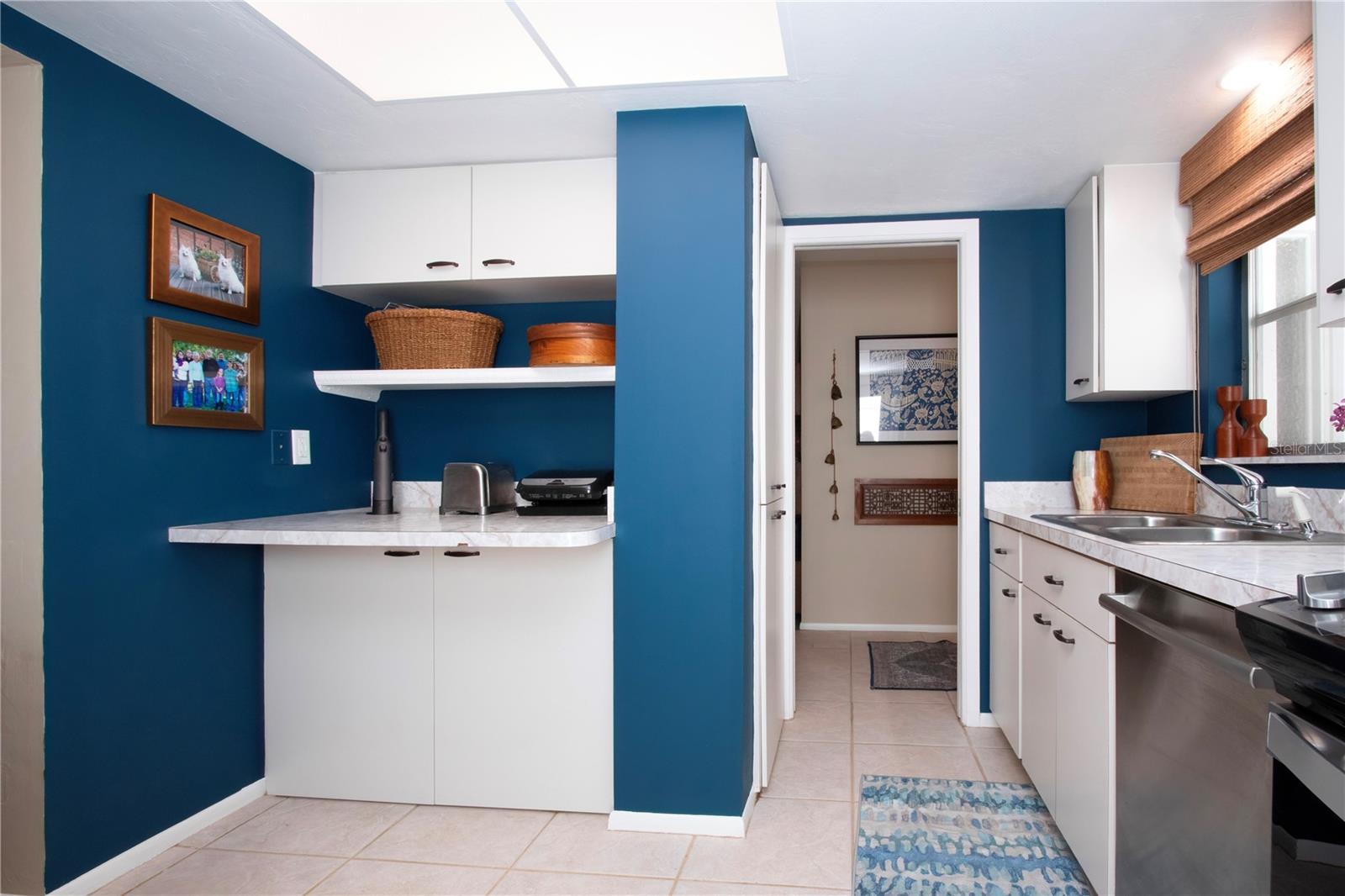 GULF GATE GARDEN HOMES E - Residential