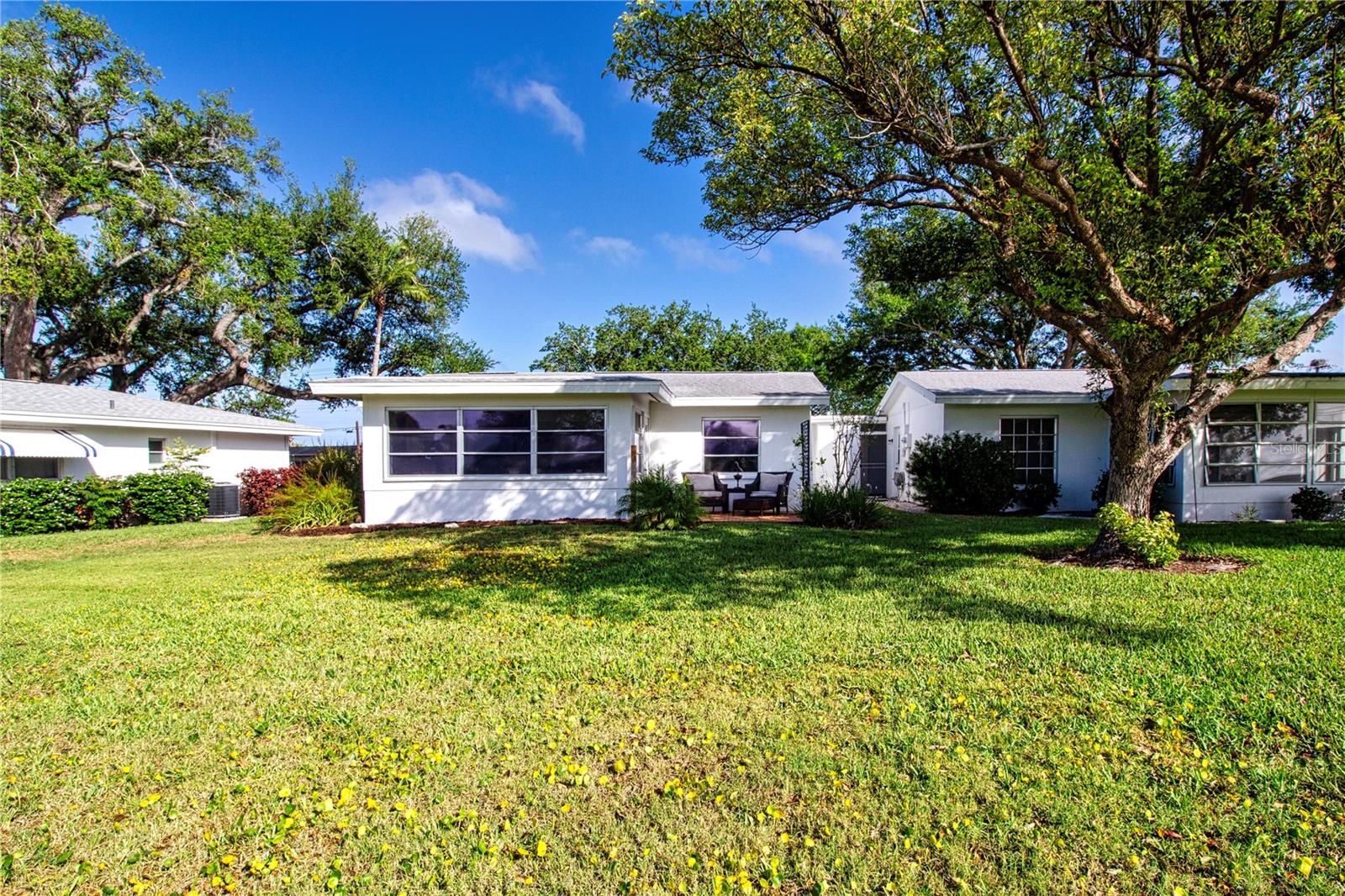 GULF GATE GARDEN HOMES E - Residential