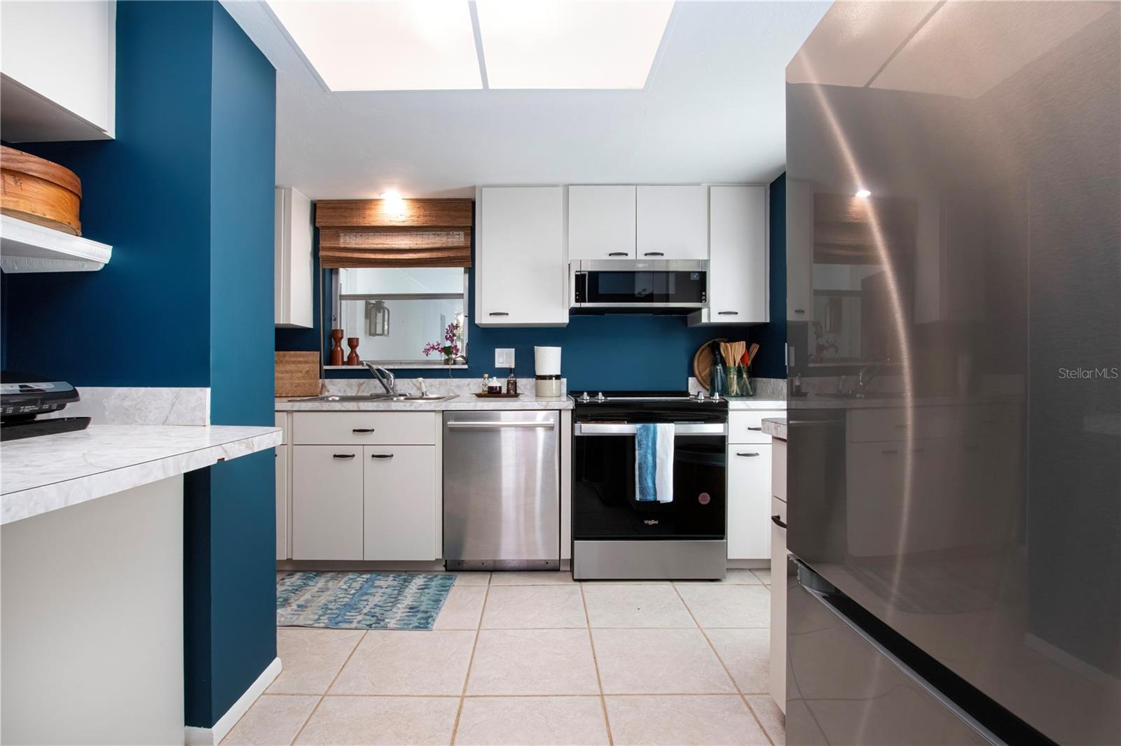 GULF GATE GARDEN HOMES E - Residential